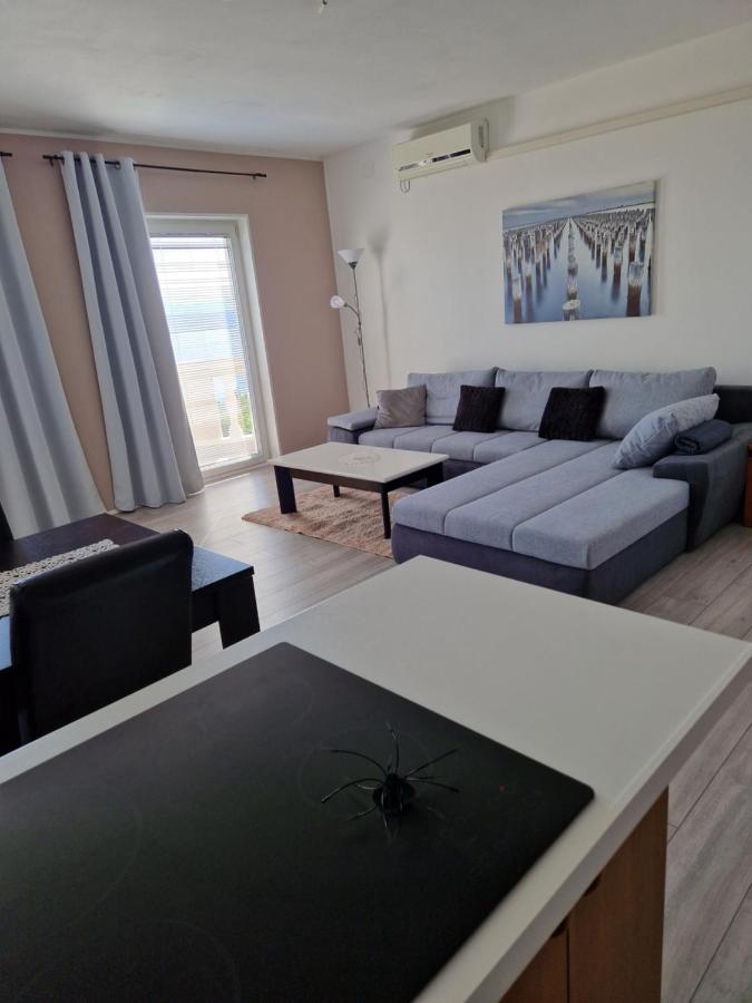 Apartments Velic ツリクヴェニツァ エクステリア 写真