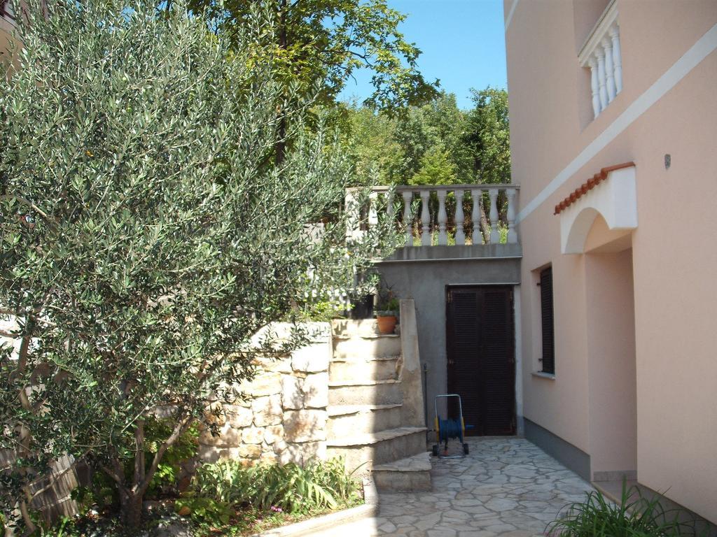 Apartments Velic ツリクヴェニツァ エクステリア 写真