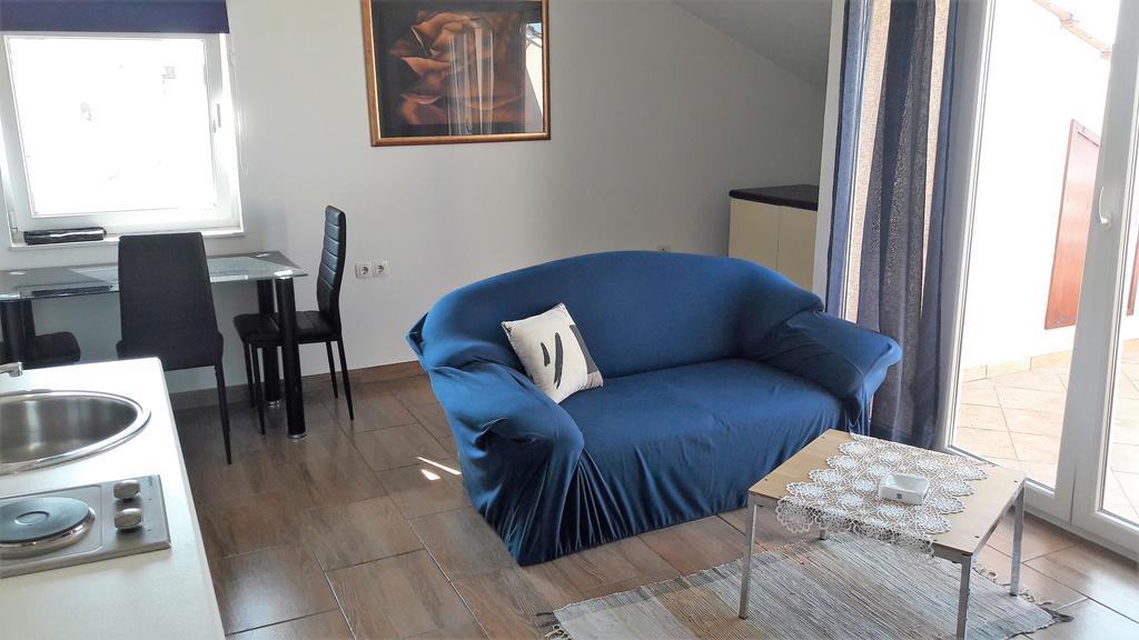 Apartments Velic ツリクヴェニツァ エクステリア 写真