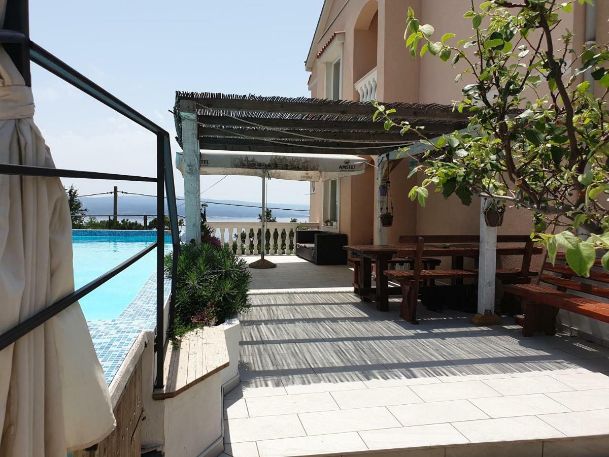 Apartments Velic ツリクヴェニツァ エクステリア 写真